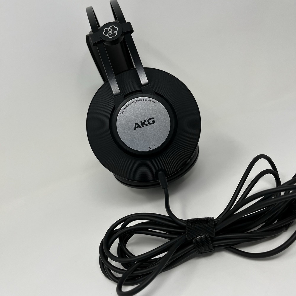 AKG K72 Closed Back Over-Ear Studio Monitor Headphones Black - Tested Working